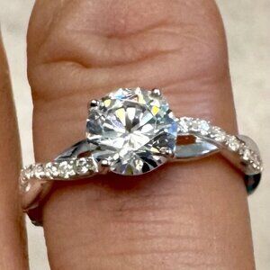 Avon Womens Sterling Silver CZ Twist Engagement Rring Size 10 New 925 Bling